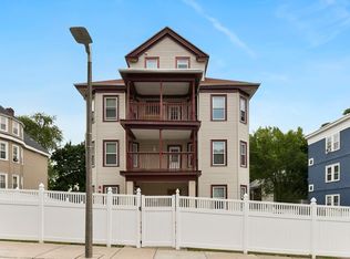 34 Fessenden St APT 2, Mattapan, MA 02126