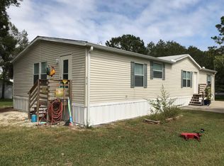 9118 Symmes Rd, Gibsonton, FL 33534