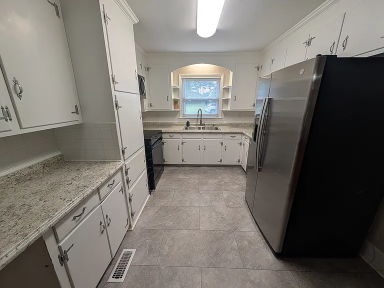 132 Deborah Dr — Photo 12