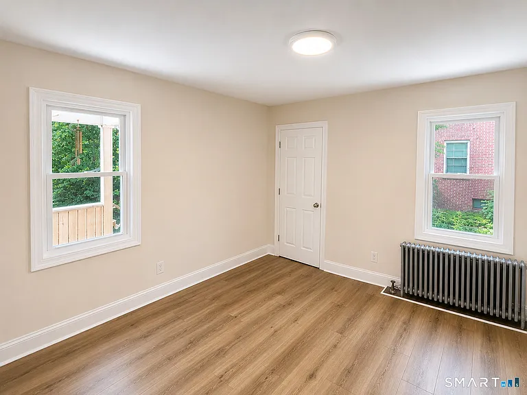57 Pine St — Photo 8