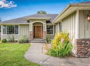 303 W 2nd St, Nooksack, WA 98276