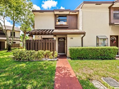 4902 NW 82nd Avenue #2001, Lauderhill, FL, 33351