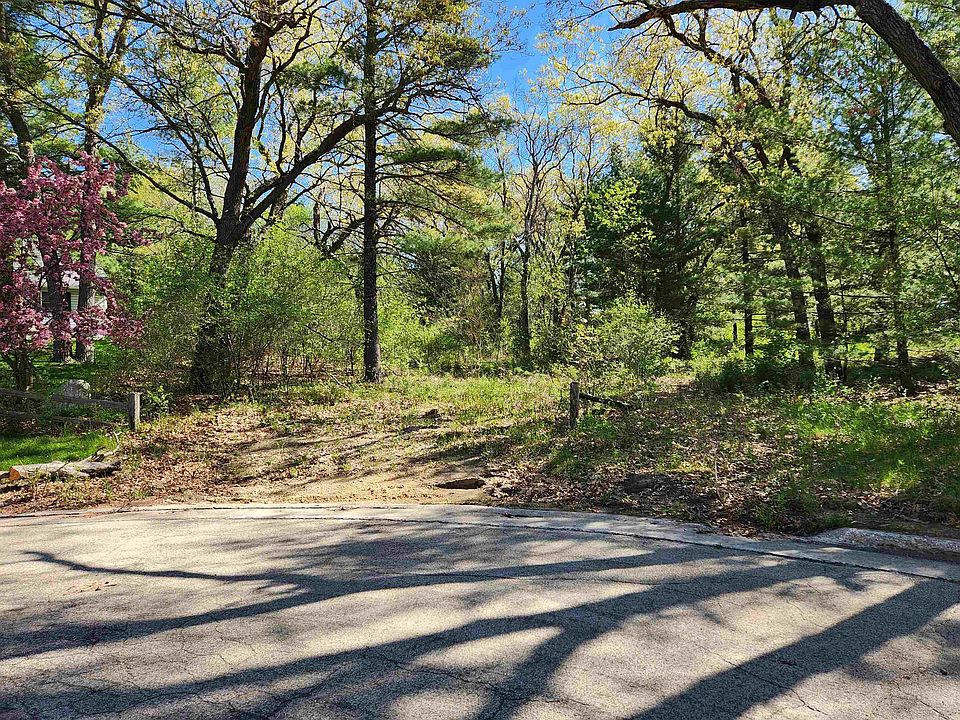 2nd image of LOT 140 Crest Ct