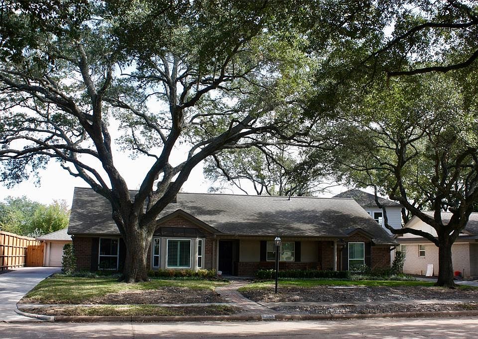 1st image of 9007 Prichett Dr