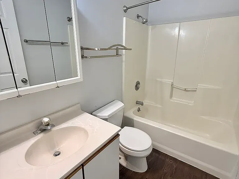 10029 Village Tree Ct — Photo 13