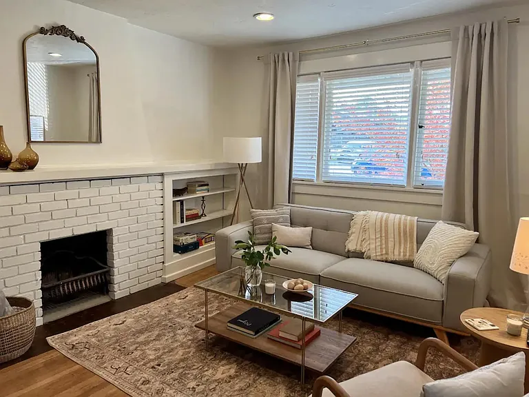 1123 E Sunnyside Ave S — Photo 14