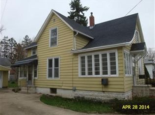 246 Charles St, Sycamore, IL 60178