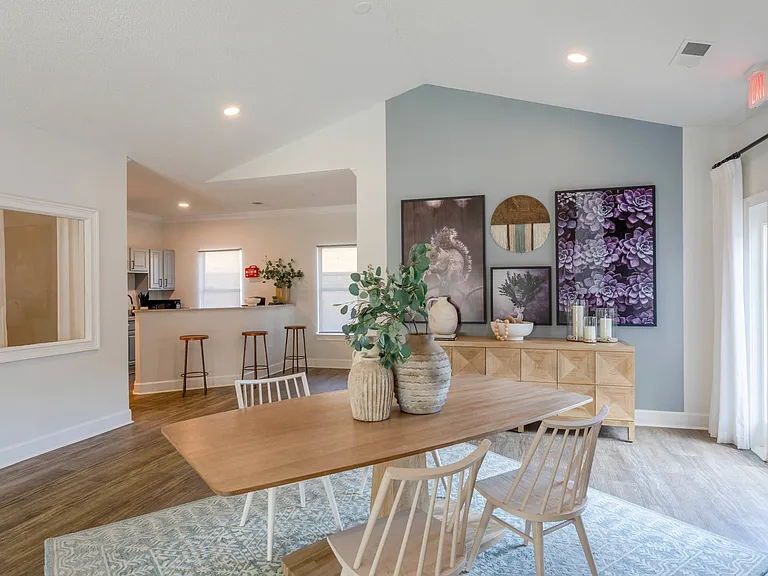 Avana Bellevue — Photo 28