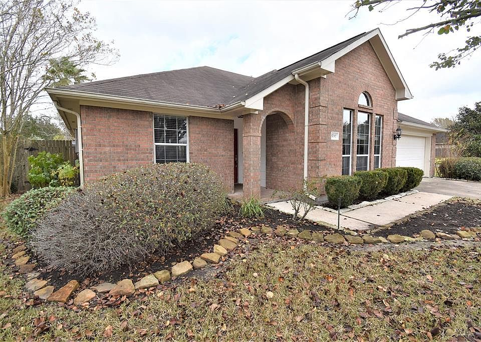 1st image of 5797 Winding Brook Dr