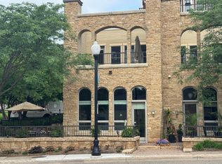 650 Main St N #B01, Stillwater, MN 55082