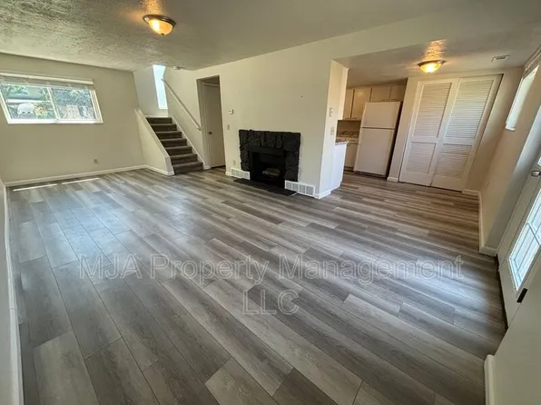 1817 E Vine St, Salt Lake City, UT 84121