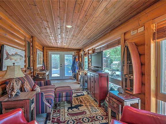 3rd image of 85 Revett Dr #148