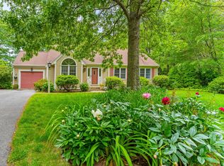 18 Player Cir, Mashpee, MA 02649