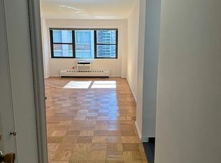 330 E 46th St APT 10C, New York, NY 10017