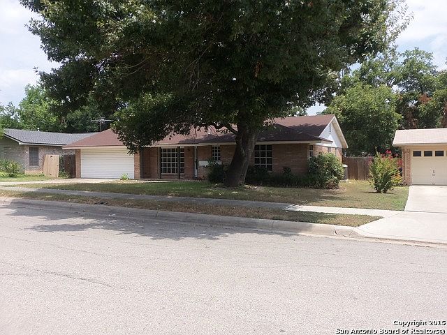 1st image of 215 Granada Dr