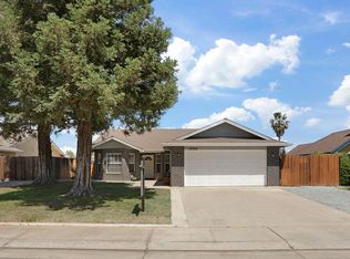 18902 N Arrowhead Dr, Lockeford, CA 95237
