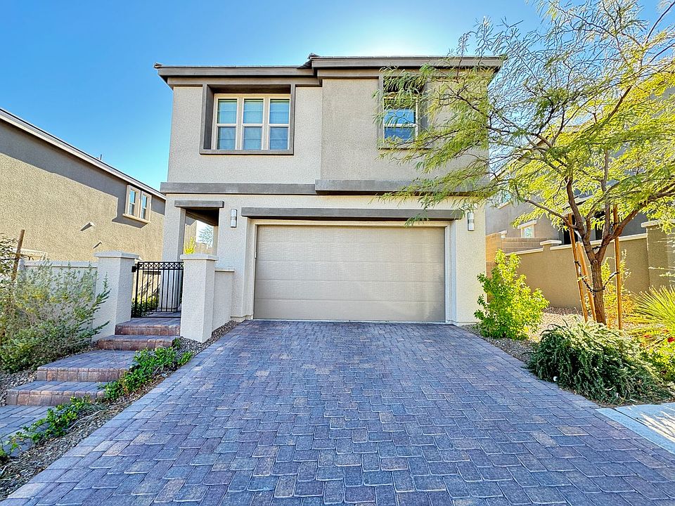 1st image of 901 Ariel Heights Ave