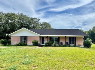 441 County Road 219, Angleton, TX 77515