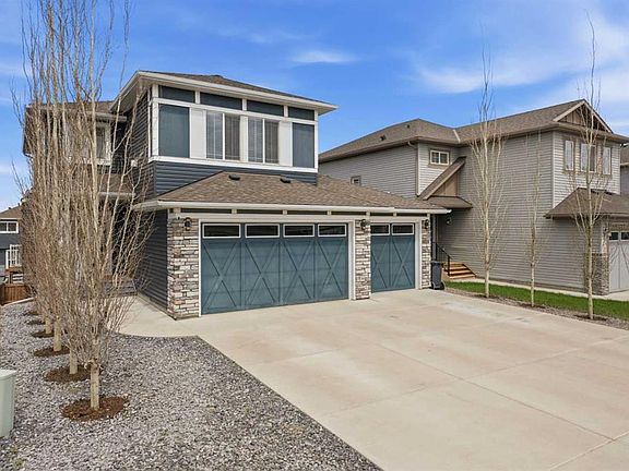 2nd image of 660 S Harrison Ct