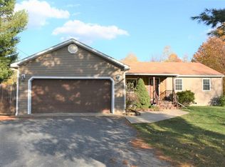 98 The Ninety Rd, Morrisonville, NY 12962