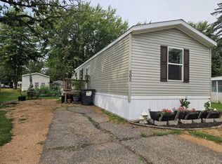 905 E KALSCHED STREET, Marshfield, WI 54449