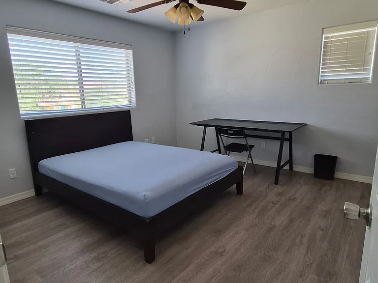 1442 S Newberry Ln — Photo 14