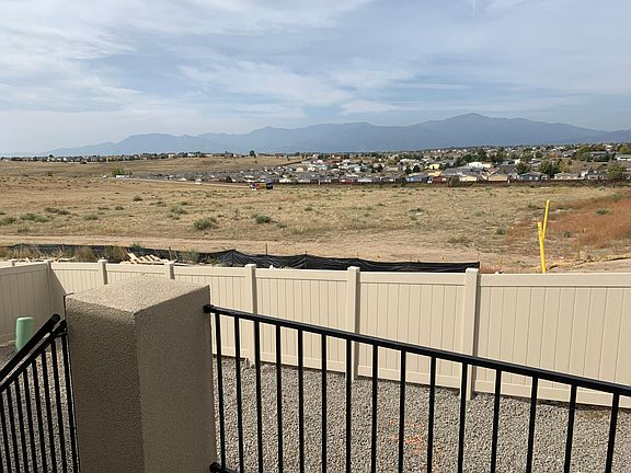 Rear Deck, Yard, Mountain View