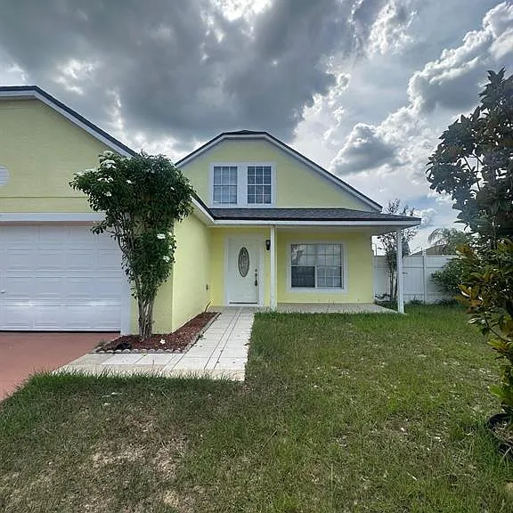 107 Nicholson Dr — Photo 1