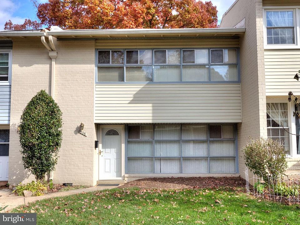 1st image of 4717 Parkman Ct