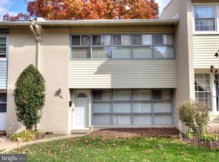 4717 Parkman Ct, Annandale, VA 22003