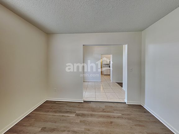 5th image of 4258 Eagles View Ln