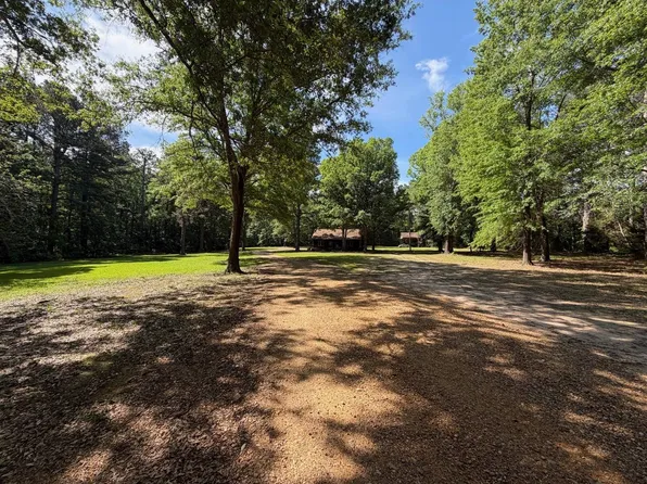 221 Columbia Road 53, Waldo, AR 71770