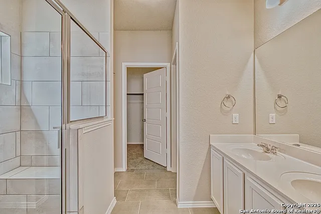 1649 Couser Ave — Photo 22