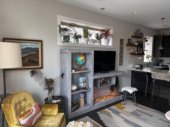 3rd image of 3430 N Lawndale Ave #2S