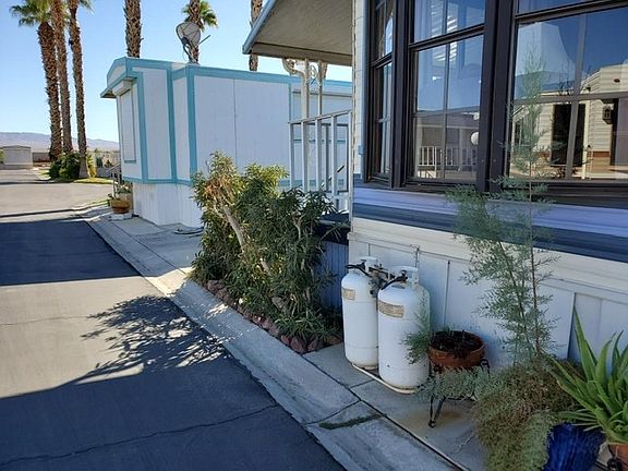 2nd image of 84250 Indio Springs Dr Space 298
