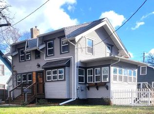 718 Clinton Ave, Des Moines, IA 50313