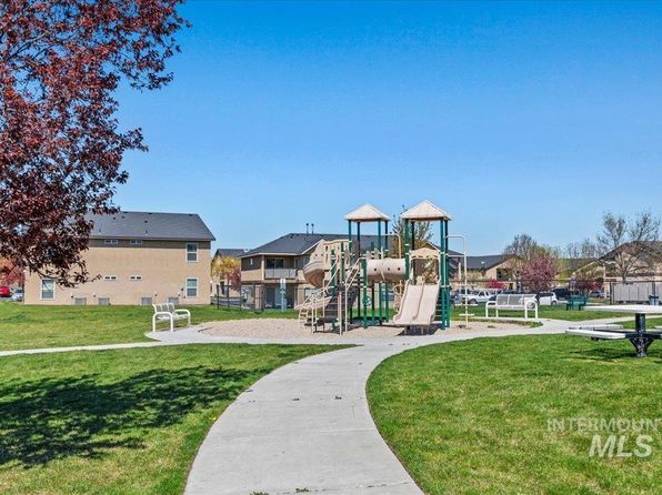 11063 W Brassy Cove Loop, Nampa, ID 83651