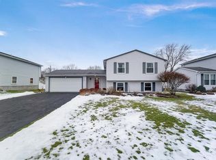 21 Landstone Ter, Rochester, NY 14606