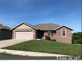 1743 Morgan Ct, Jefferson City, MO 65109
