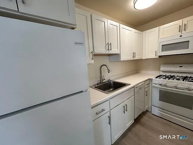 1 bed, 1.0 bath, 575 sqft, $1,850 — Photo 1