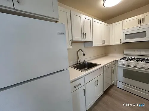 34 Prospect St #4M Photo 1