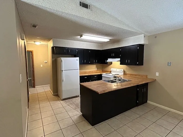 3553 Studstill Rd — Photo 5