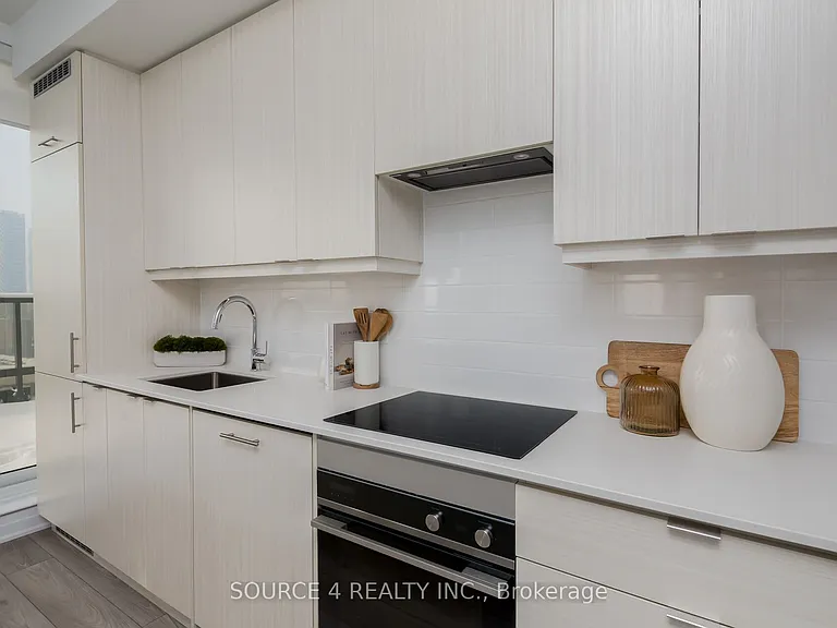 36 Elm Dr W #2708 — Photo 4
