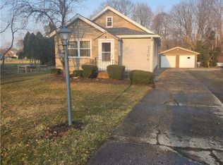 2709 Caughey Rd, Erie, PA 16506