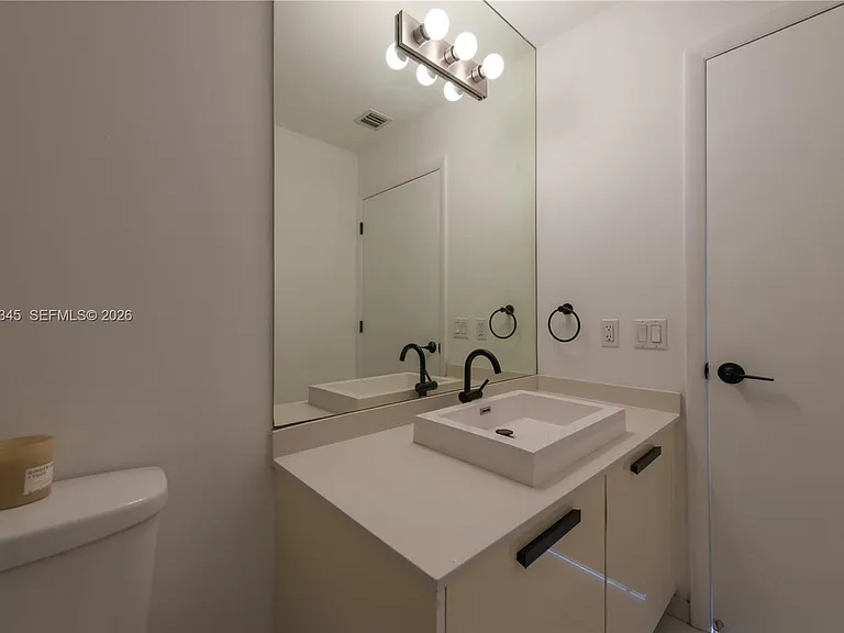 151 SE 1st St #2205 — Photo 23