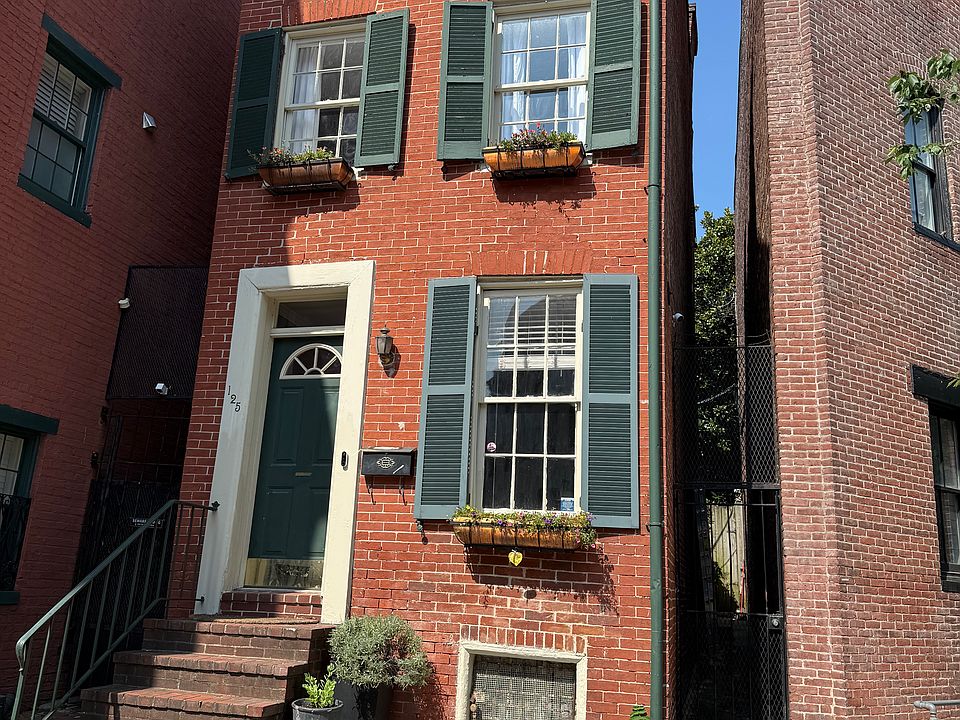 Front of Home (day)