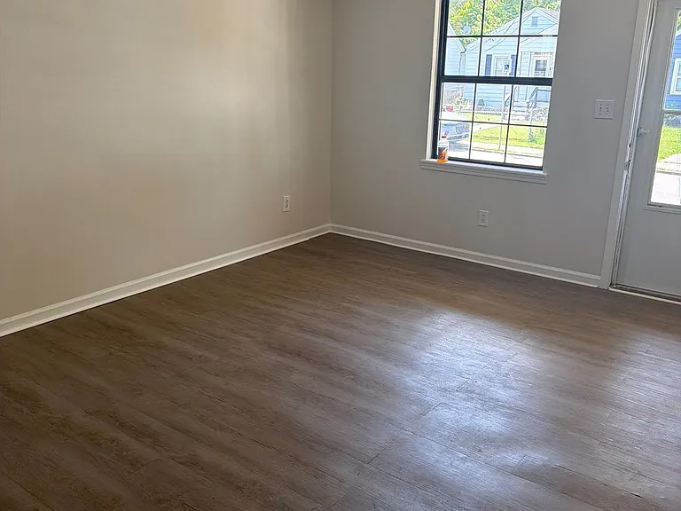 4309 Malcolm Ave — Photo 7
