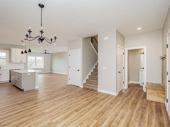 2nd image of 5252 Pandit Dr