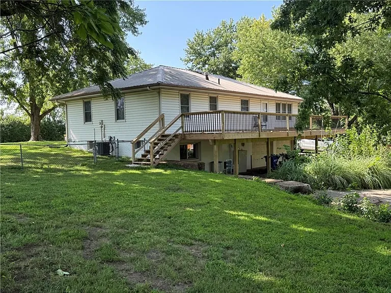 14701 Tillman Rd — Photo 11
