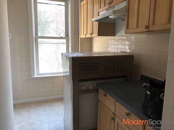 4th image of 4503 23rd St #1